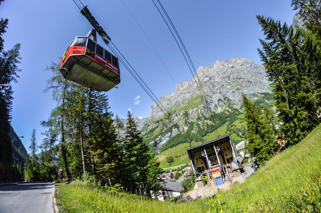 Appartementhaus La Promenade Leukerbad Buitenkant foto